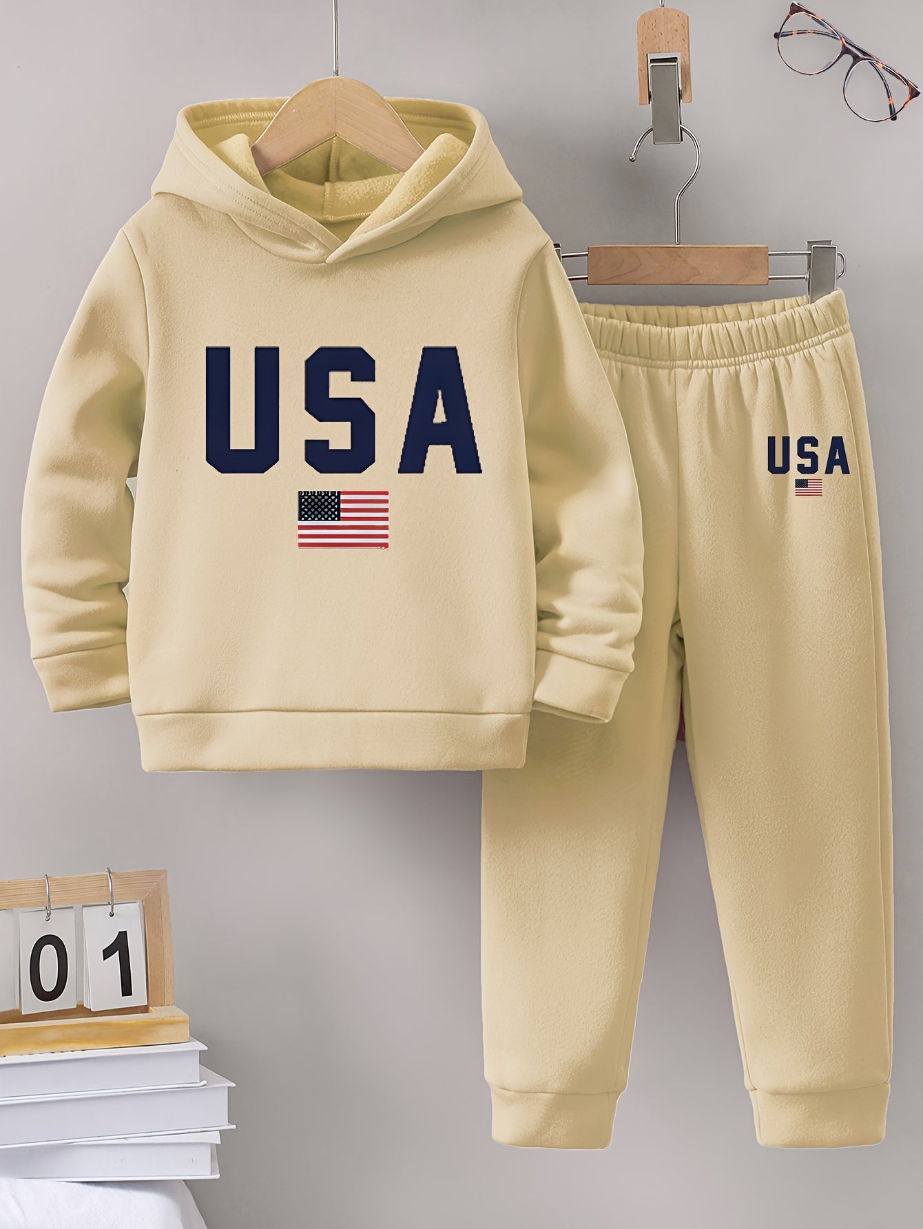 Boys' Pattern Printed Warm Lined Hoodie and Sweatpants