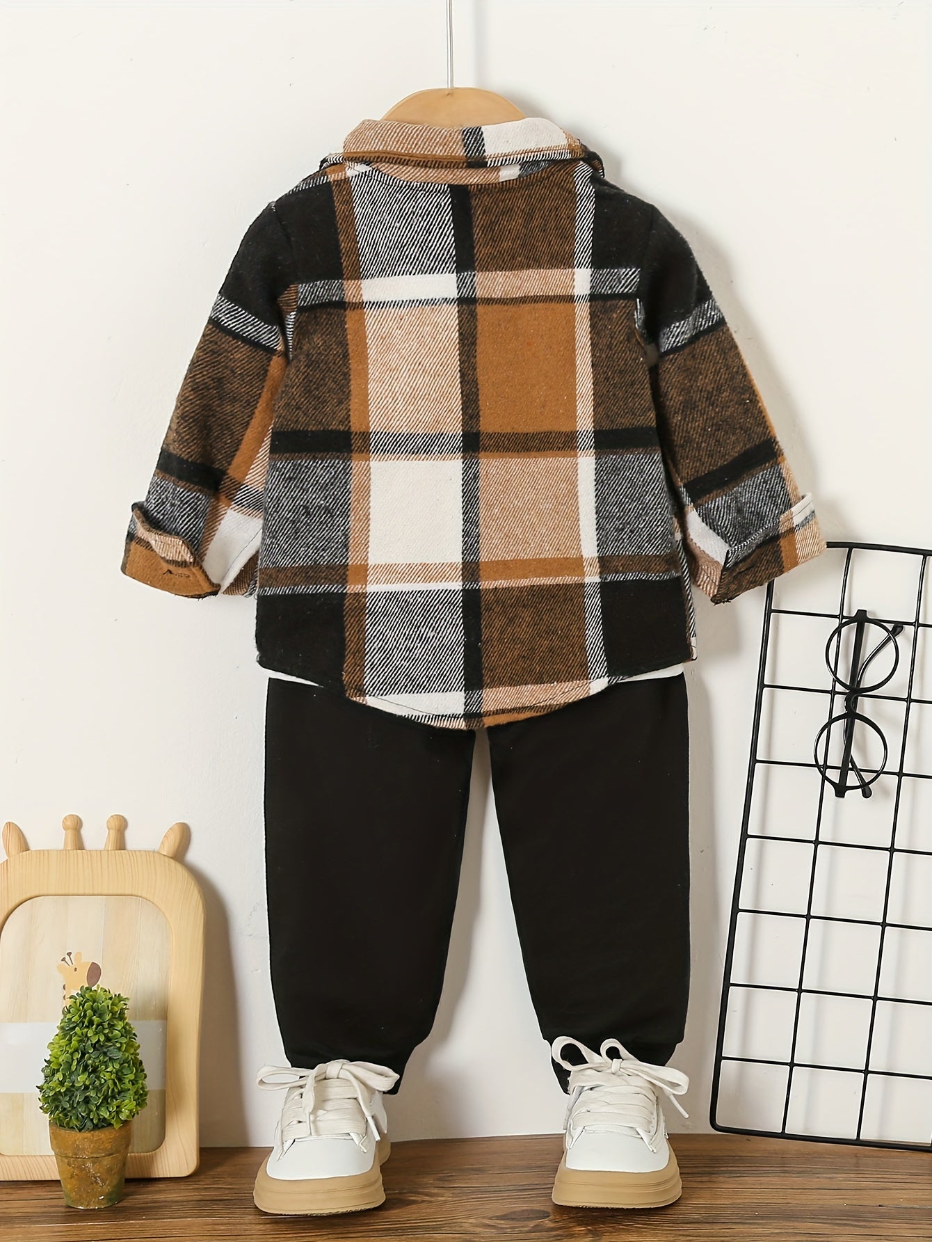 3pcs Outfit Set: Plaid Button-Up Shirt, Long Sleeve Tee & Solid Color Joggers