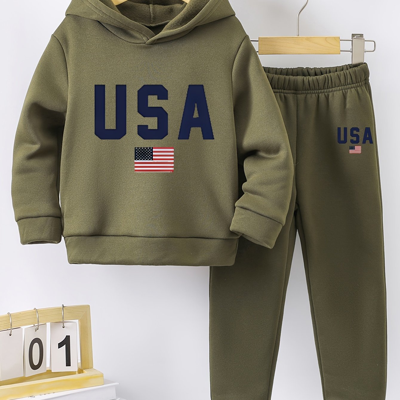 Boys' Pattern Printed Warm Lined Hoodie and Sweatpants