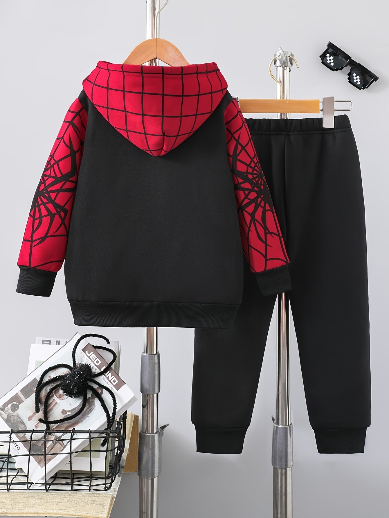 2-Piece Boys' Outfit, Casual Fashion Thickened Fleece with Spider Web Print, Hooded Zip-Up Sweatshirt and Pants Set,