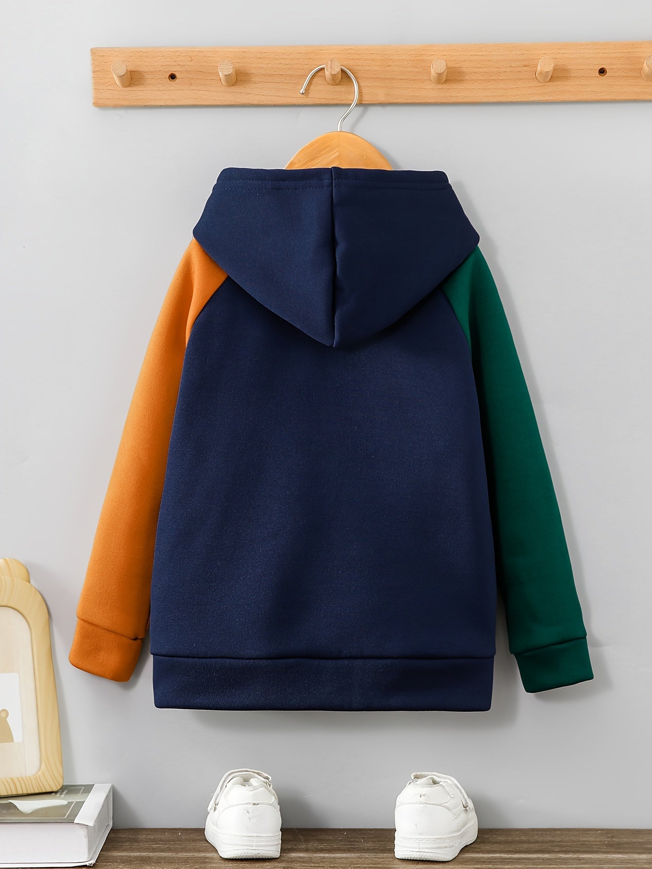 Dad+Me" Boys' Hoodie - Color Block, Long Sleeve Pullover for Ages 3-10 | Casual & Sporty Fall/Winter Top, Letter Pattern, Round Neck, Single Piece